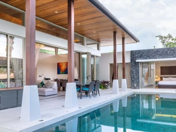 4 Bed Villa in Botanica Prestige Zone D