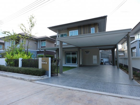 4 BR House for rent in Koh Kaew