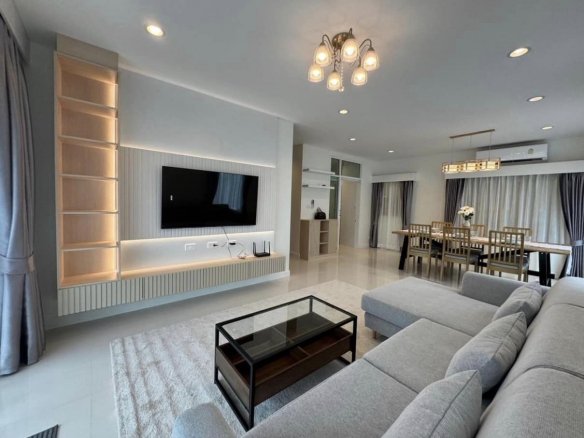 3 BR House for rent in Kathu