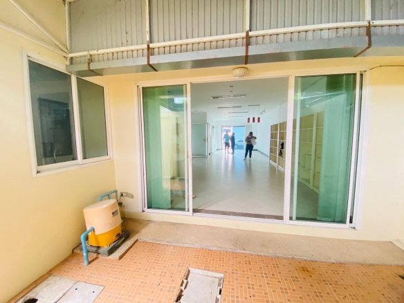 3 Storey Home Office Naka