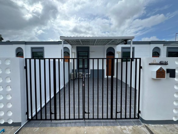 Townhome for Rent in Pasak